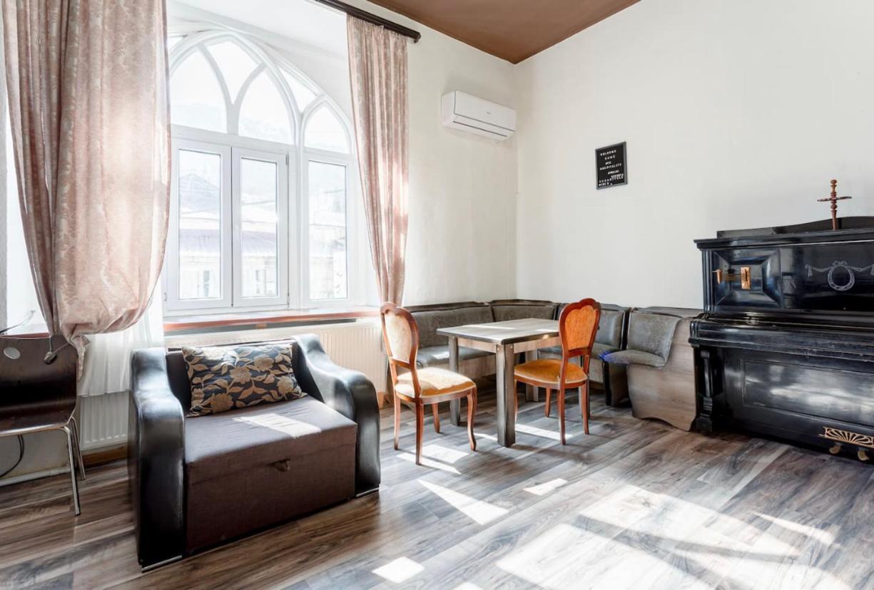 Central Location King Size Bed Tiflis Dış mekan fotoğraf