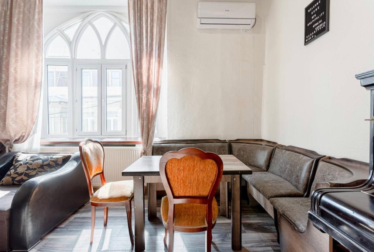 Central Location King Size Bed Tiflis Dış mekan fotoğraf