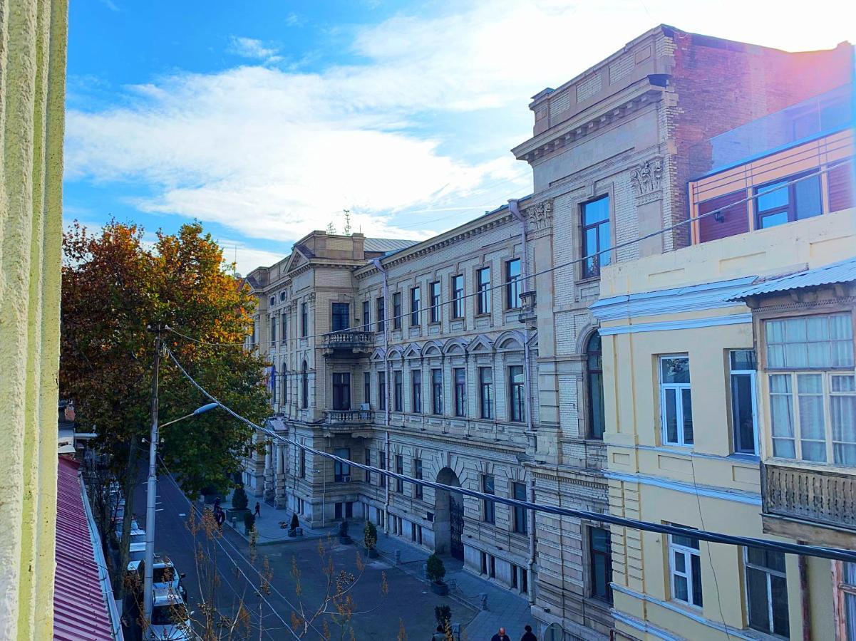 Central Location King Size Bed Tiflis Dış mekan fotoğraf
